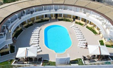MERIDIEVILLAGE1