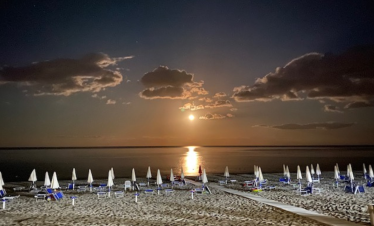 MERIDIEVILLAGE13