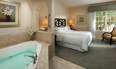PT-3487_SheratonVistanaResort_villainterior_Cascades_1brPremium_2brLockoff_MasterBedroom_Tub_svoMCOSVmb-199300_4_3